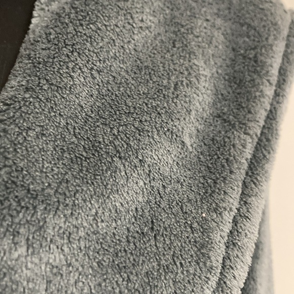 Sz. L / XL long Plush Robe - Picture 4 of 4